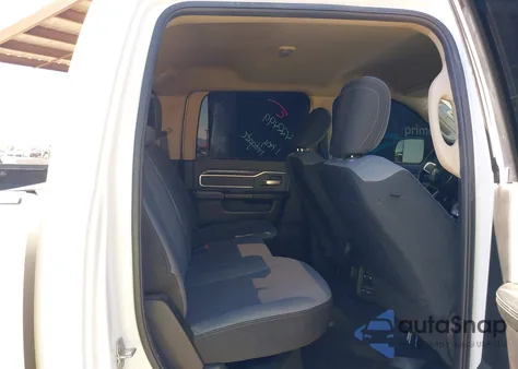 2019 Ram 2500 Big Horn 4X4 6'4 Box from USA, damaged, VIN 3C6UR5DL7KG625798